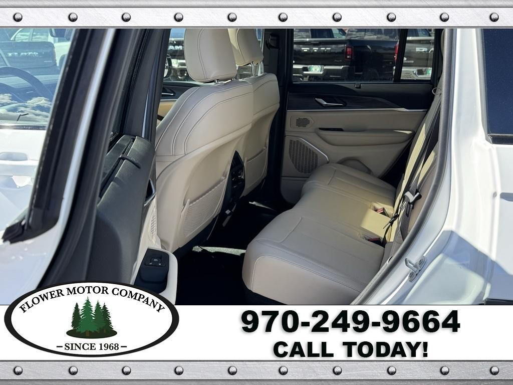 new 2025 Jeep Grand Cherokee car, priced at $53,332