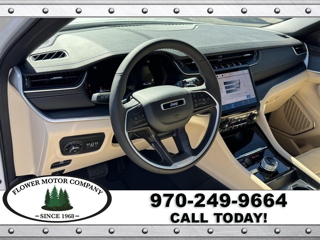 new 2025 Jeep Grand Cherokee car, priced at $53,332