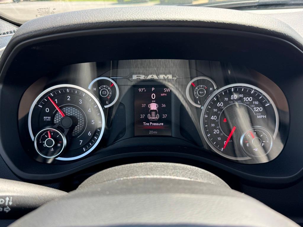 new 2025 Ram 1500 car, priced at $62,069