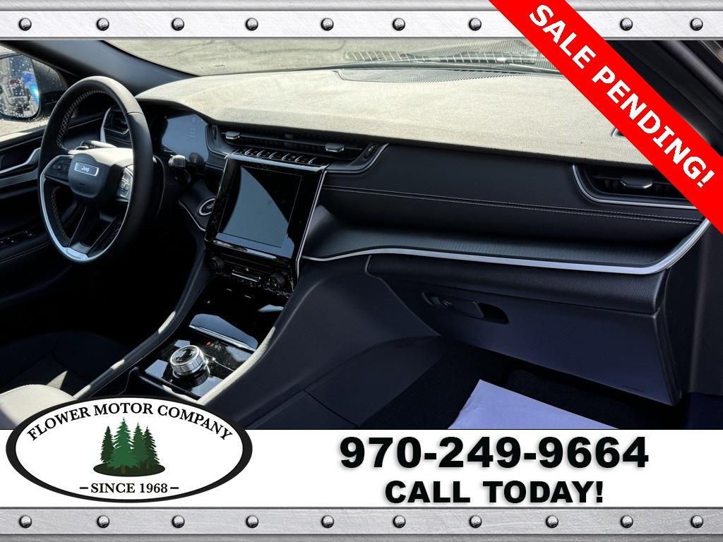 new 2025 Jeep Grand Cherokee L car, priced at $41,136