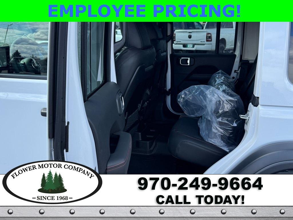 new 2025 Jeep Wrangler car, priced at $58,009
