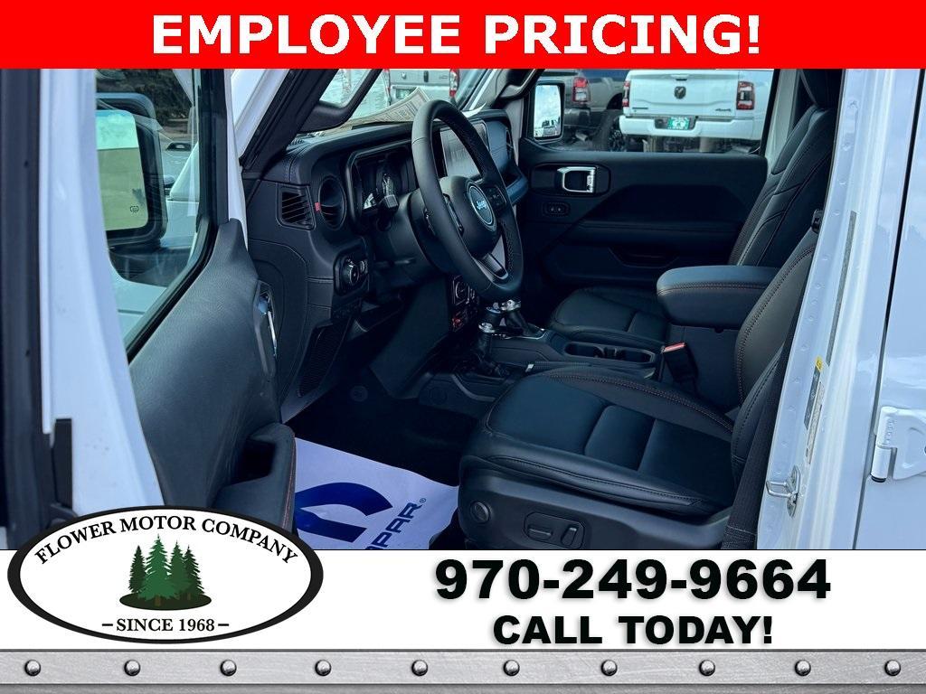 new 2025 Jeep Wrangler car, priced at $58,009
