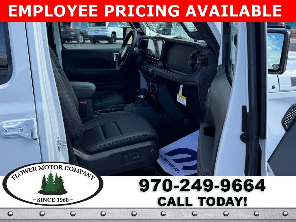 new 2025 Jeep Wrangler car, priced at $60,798