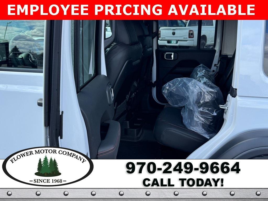 new 2025 Jeep Wrangler car, priced at $60,798