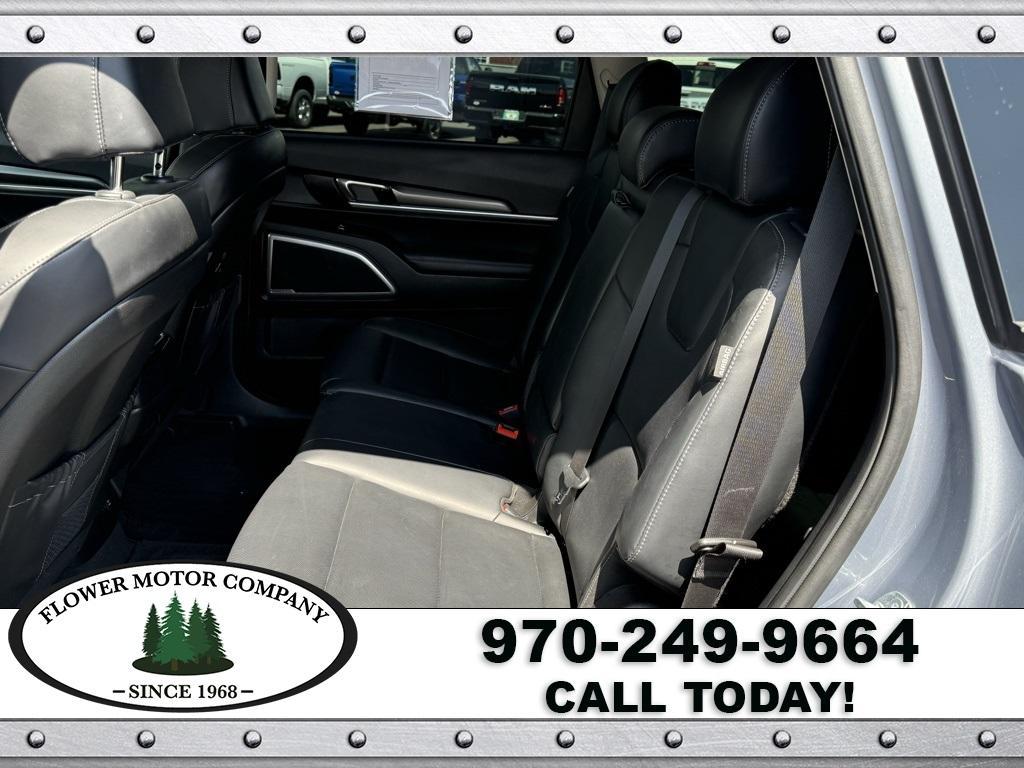 used 2024 Kia Telluride car, priced at $37,000