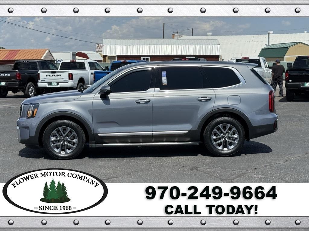used 2024 Kia Telluride car, priced at $37,000