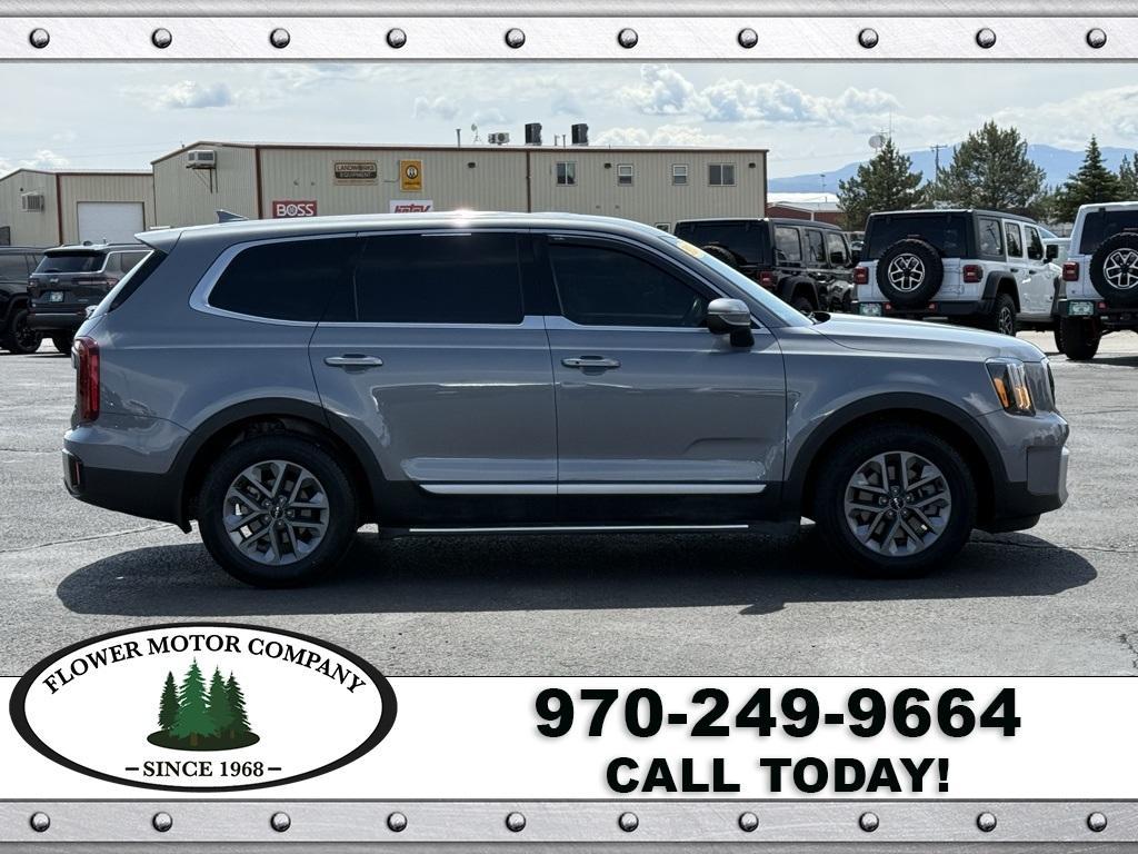 used 2024 Kia Telluride car, priced at $37,000