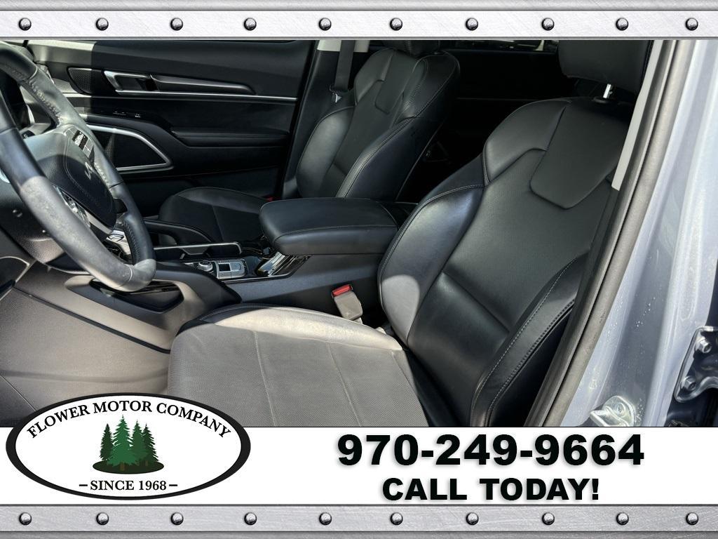 used 2024 Kia Telluride car, priced at $37,000