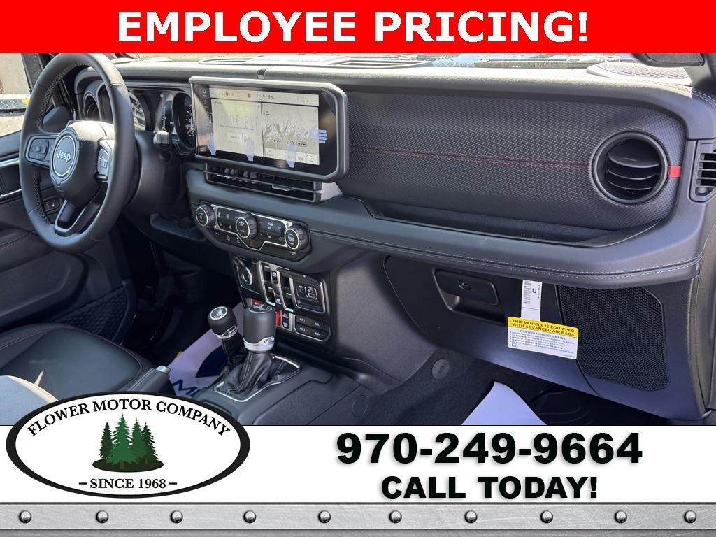 new 2025 Jeep Wrangler car, priced at $60,734