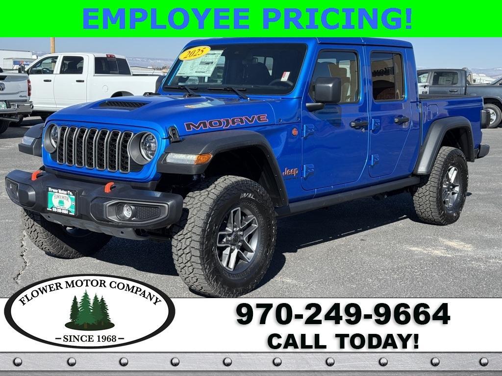 new 2025 Jeep Gladiator car, priced at $49,876