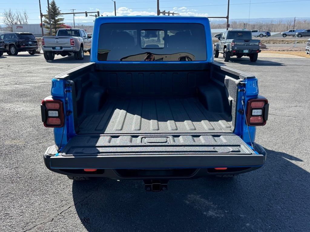 new 2025 Jeep Gladiator car, priced at $57,464