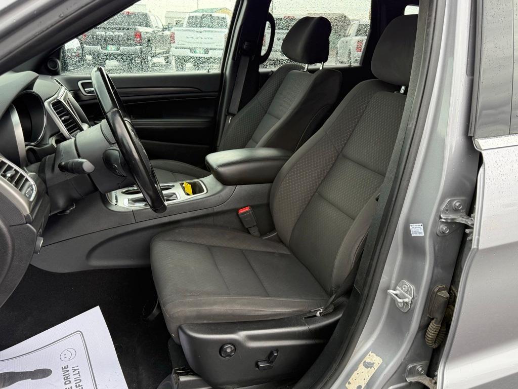 used 2020 Jeep Grand Cherokee car, priced at $23,621