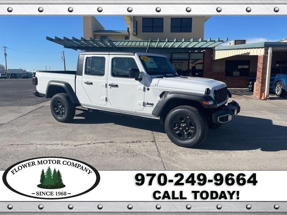 new 2024 Jeep Gladiator car, priced at $45,404
