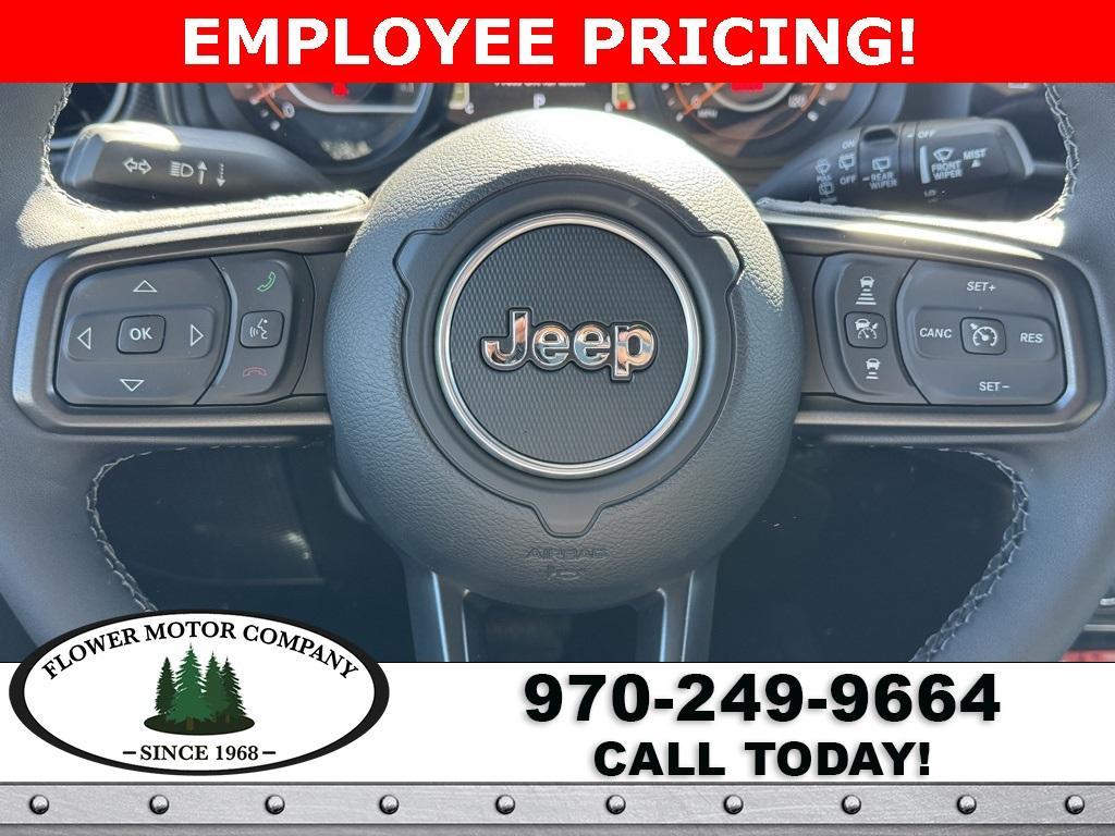 new 2025 Jeep Wrangler car, priced at $57,585