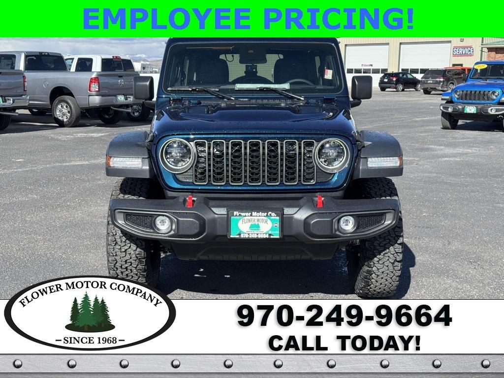 new 2025 Jeep Wrangler car, priced at $57,585