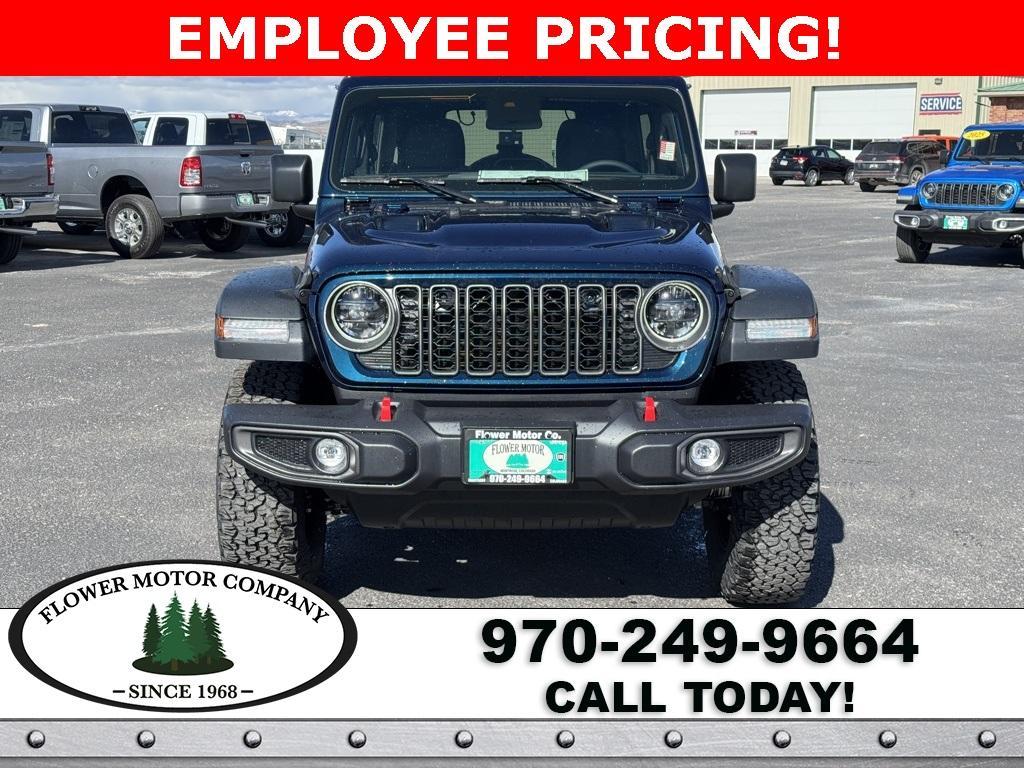 new 2025 Jeep Wrangler car, priced at $57,585
