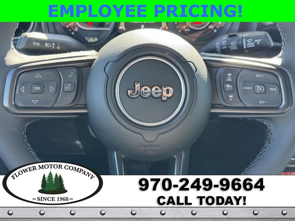 new 2025 Jeep Wrangler car, priced at $57,585