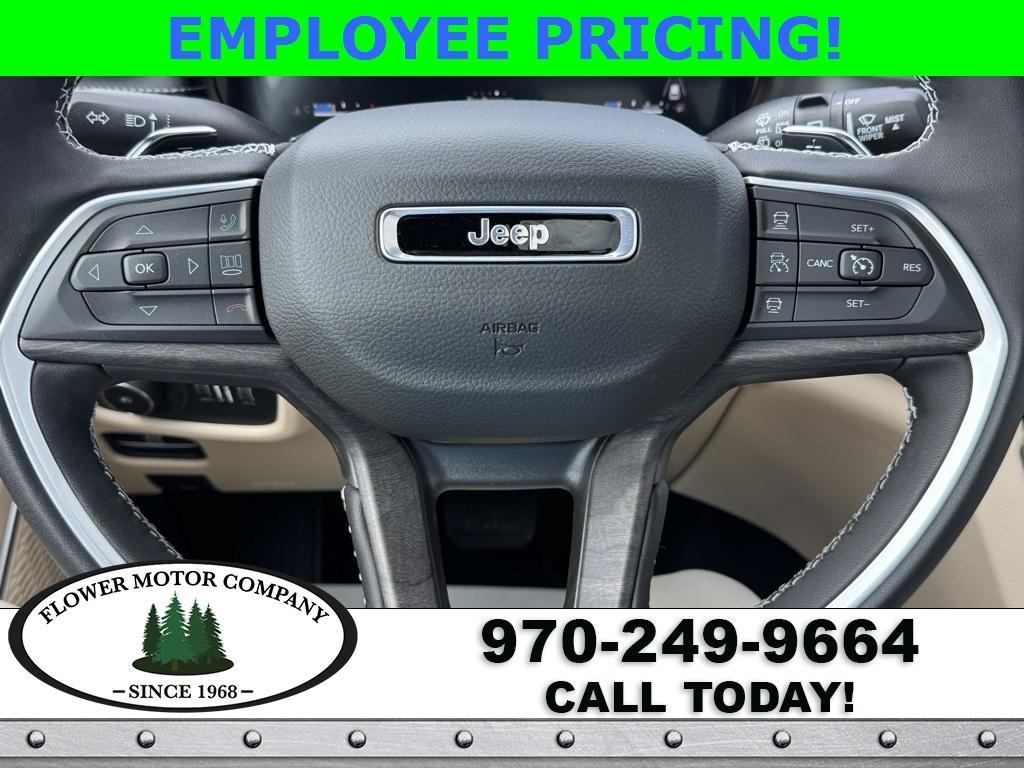 new 2025 Jeep Grand Cherokee car, priced at $52,602