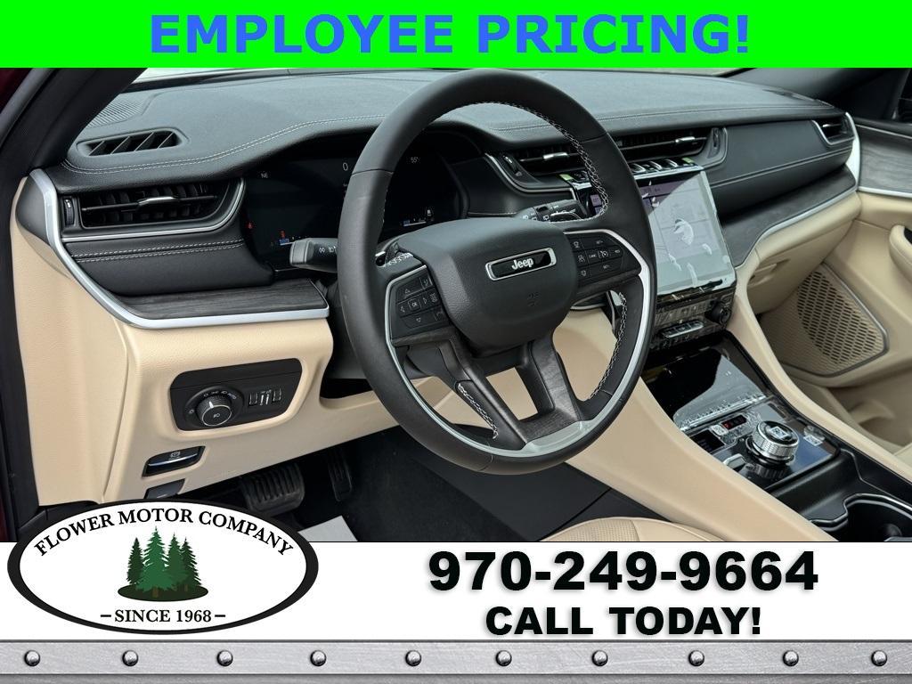 new 2025 Jeep Grand Cherokee car, priced at $52,602