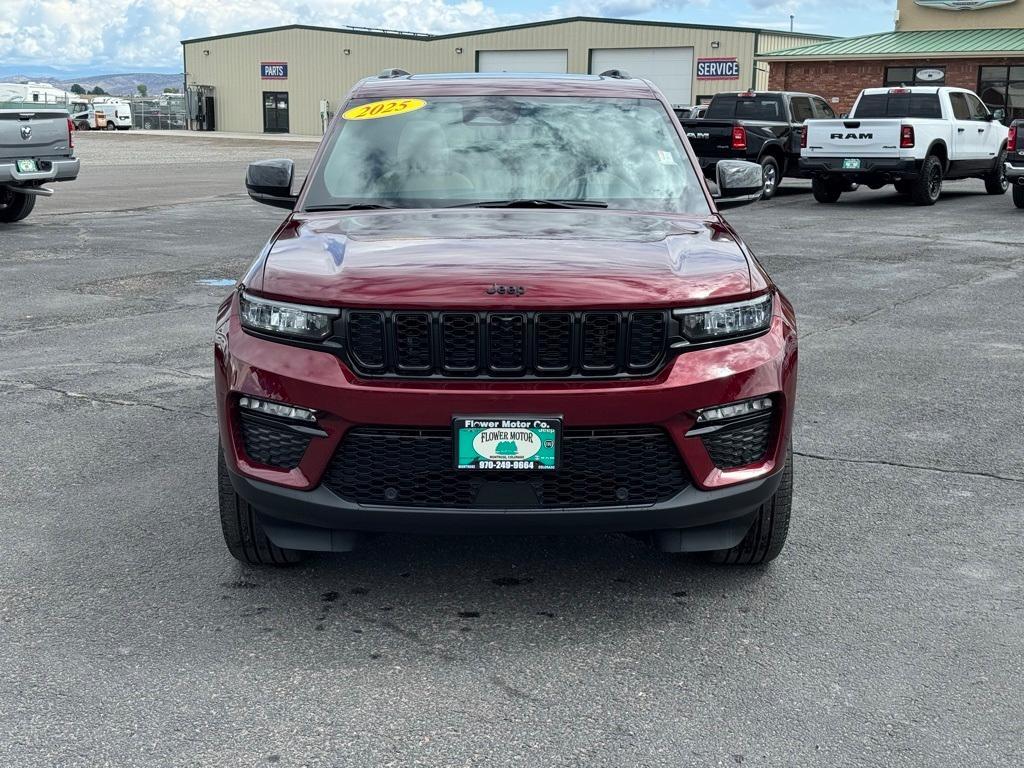 new 2025 Jeep Grand Cherokee car, priced at $57,934
