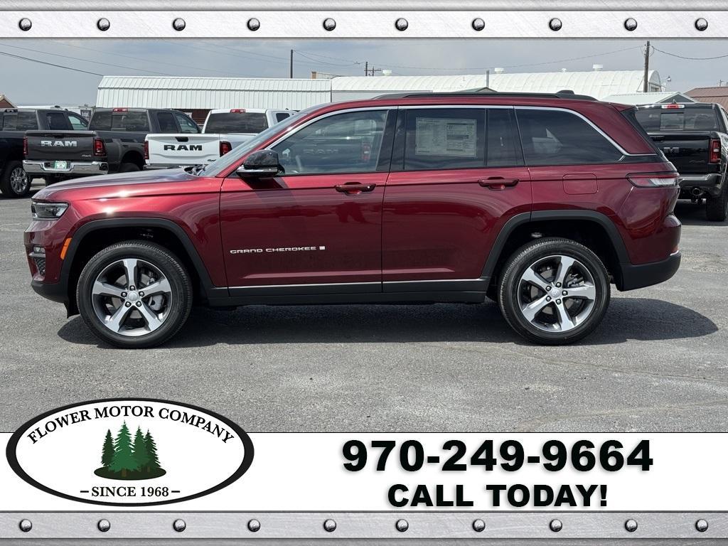 new 2025 Jeep Grand Cherokee car, priced at $54,743