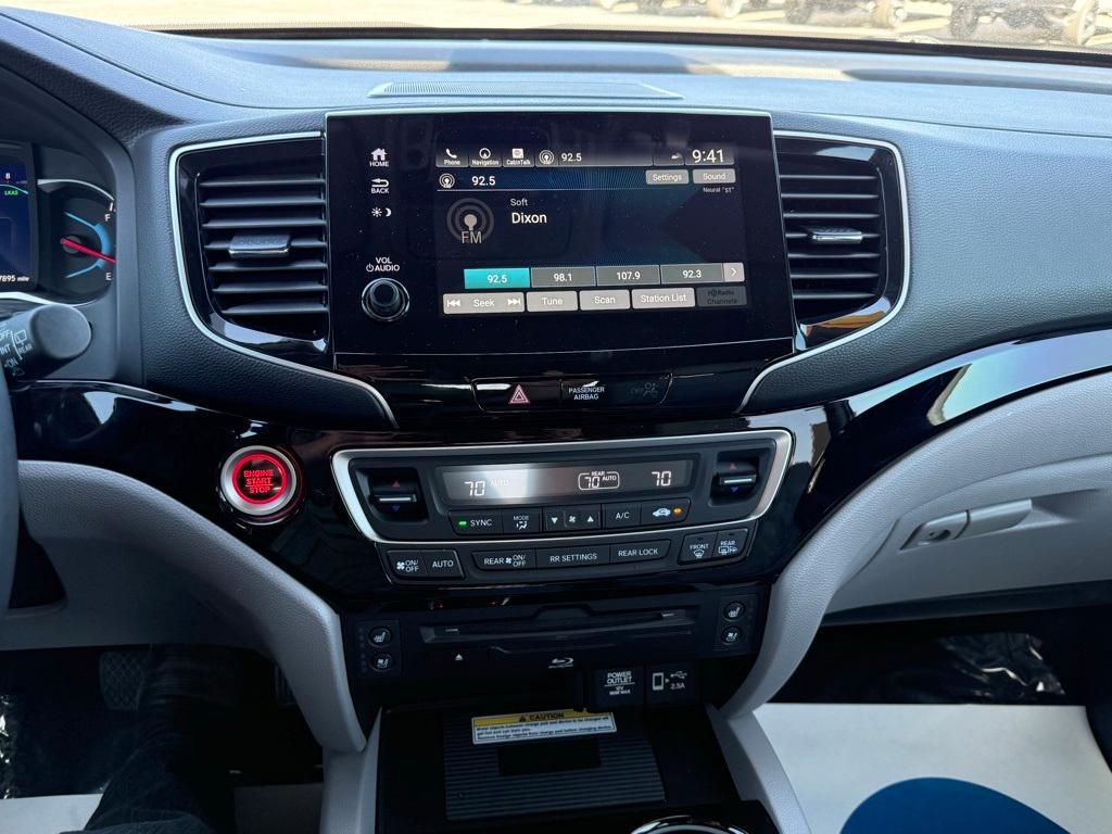 used 2021 Honda Pilot car, priced at $33,205