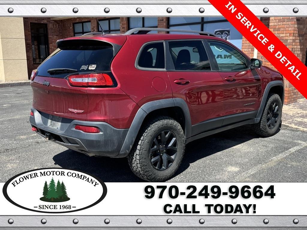 used 2015 Jeep Cherokee car, priced at $13,485