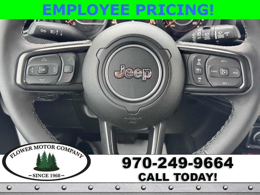 new 2025 Jeep Wrangler car, priced at $57,917