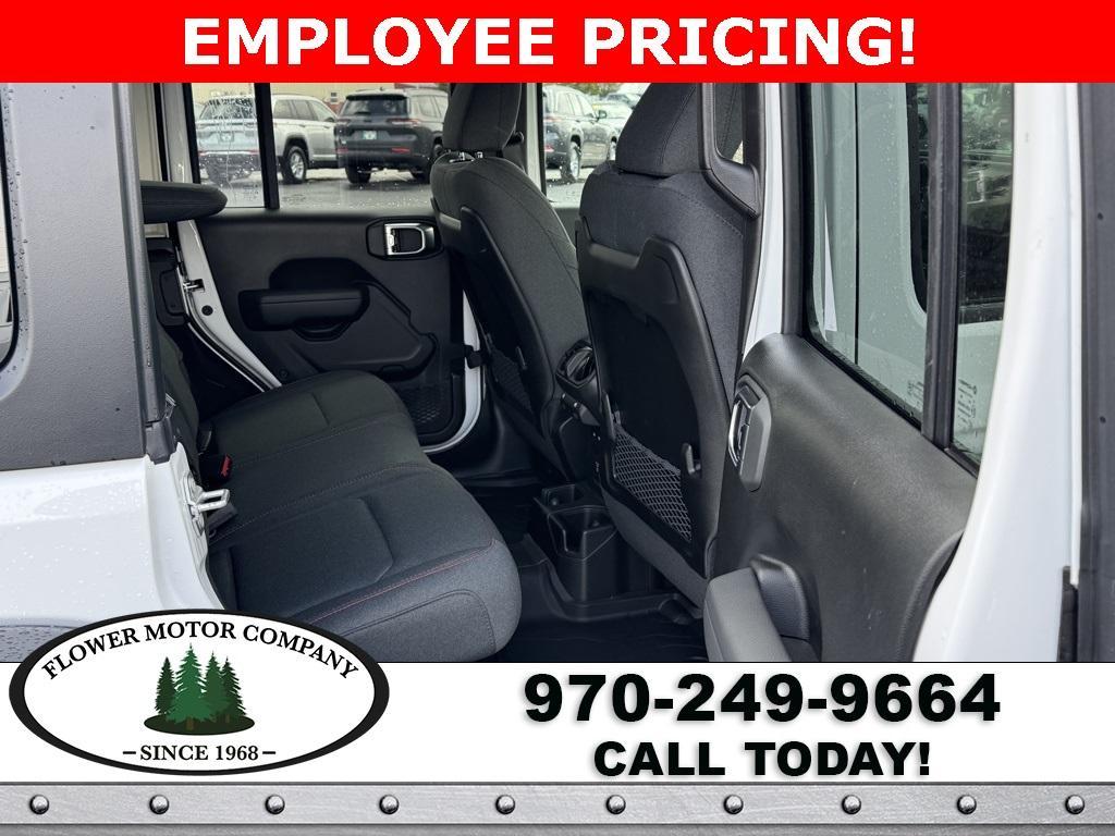 new 2025 Jeep Wrangler car, priced at $57,917