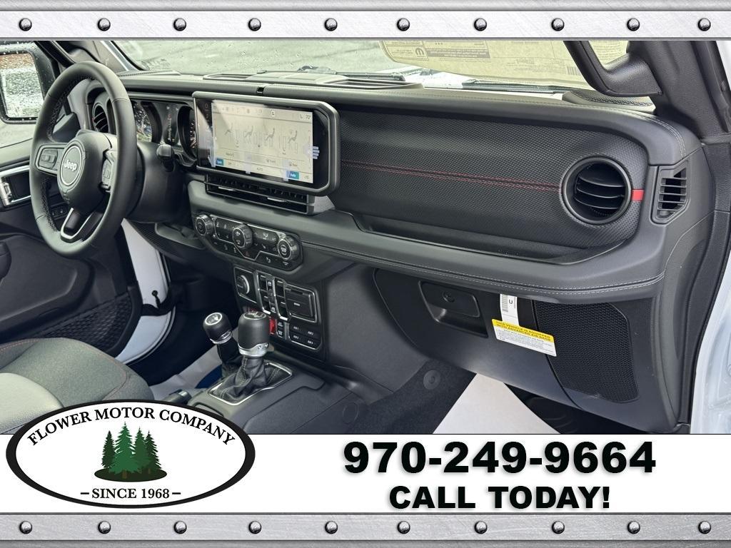 new 2025 Jeep Wrangler car, priced at $60,703