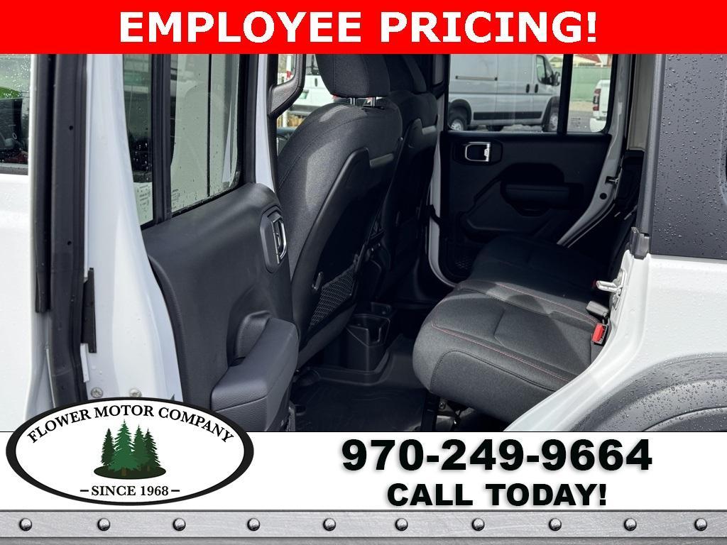 new 2025 Jeep Wrangler car, priced at $57,917