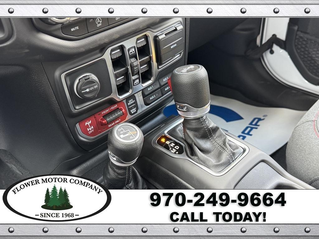 new 2025 Jeep Wrangler car, priced at $56,451