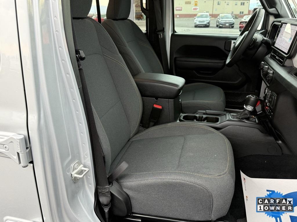 used 2024 Jeep Gladiator car, priced at $39,558