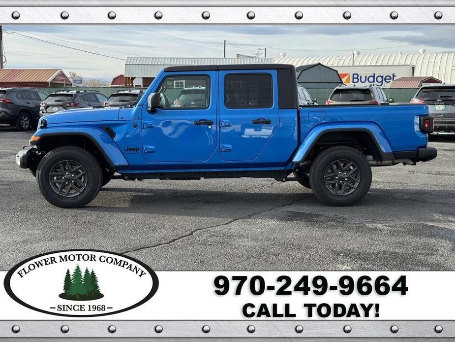 new 2025 Jeep Gladiator car, priced at $52,289