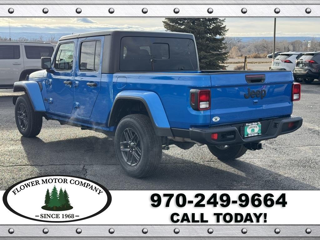 new 2025 Jeep Gladiator car, priced at $52,289