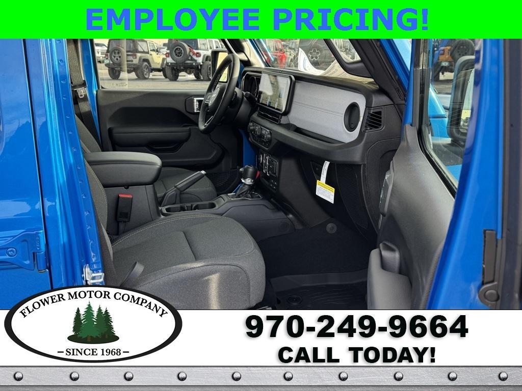 new 2025 Jeep Gladiator car, priced at $49,494
