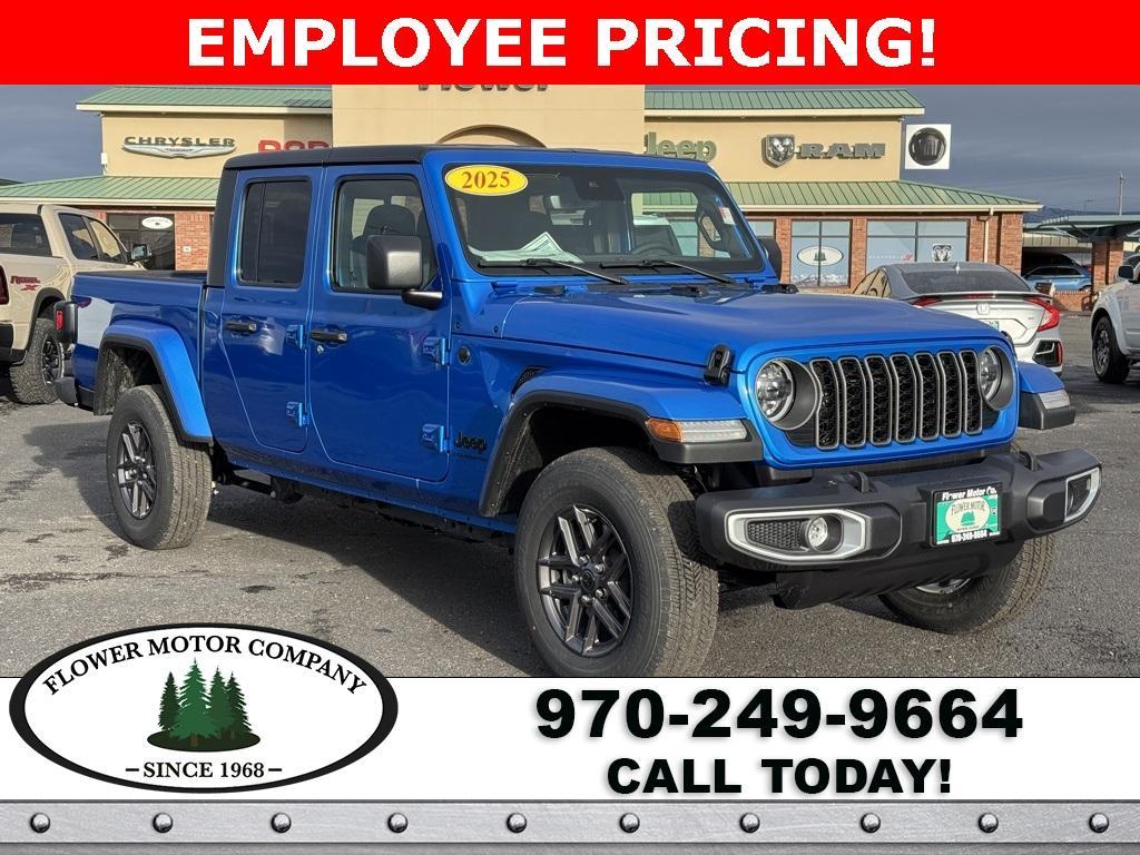 new 2025 Jeep Gladiator car, priced at $49,494