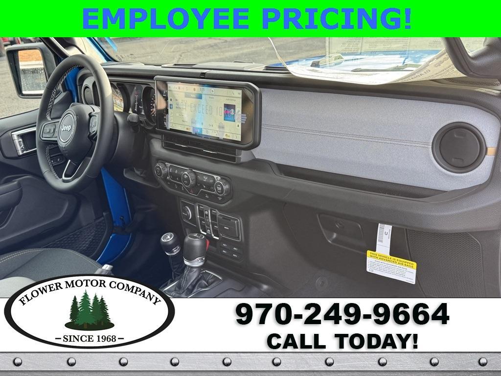 new 2025 Jeep Gladiator car, priced at $49,494