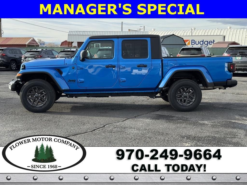 new 2025 Jeep Gladiator car, priced at $48,452
