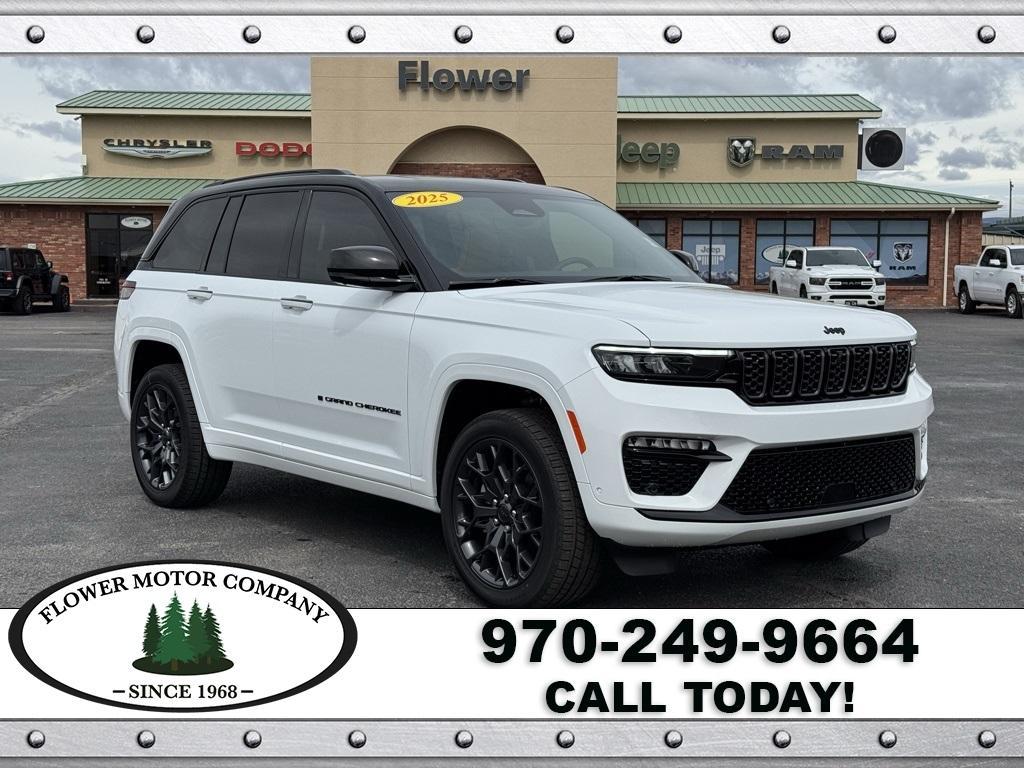 new 2025 Jeep Grand Cherokee car
