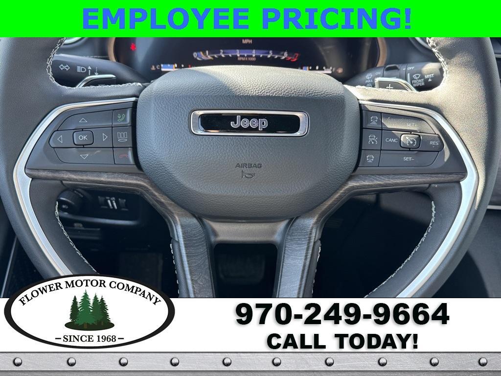 new 2025 Jeep Grand Cherokee L car, priced at $54,697
