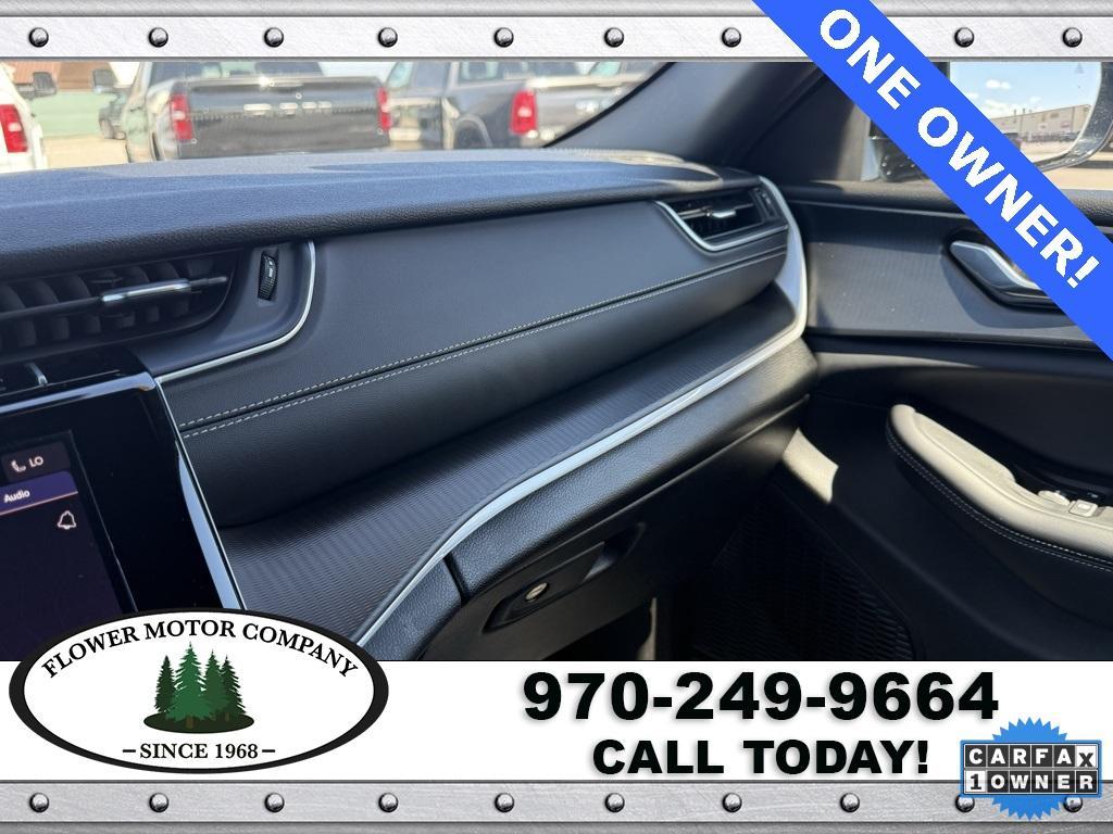 used 2024 Jeep Grand Cherokee car, priced at $40,420