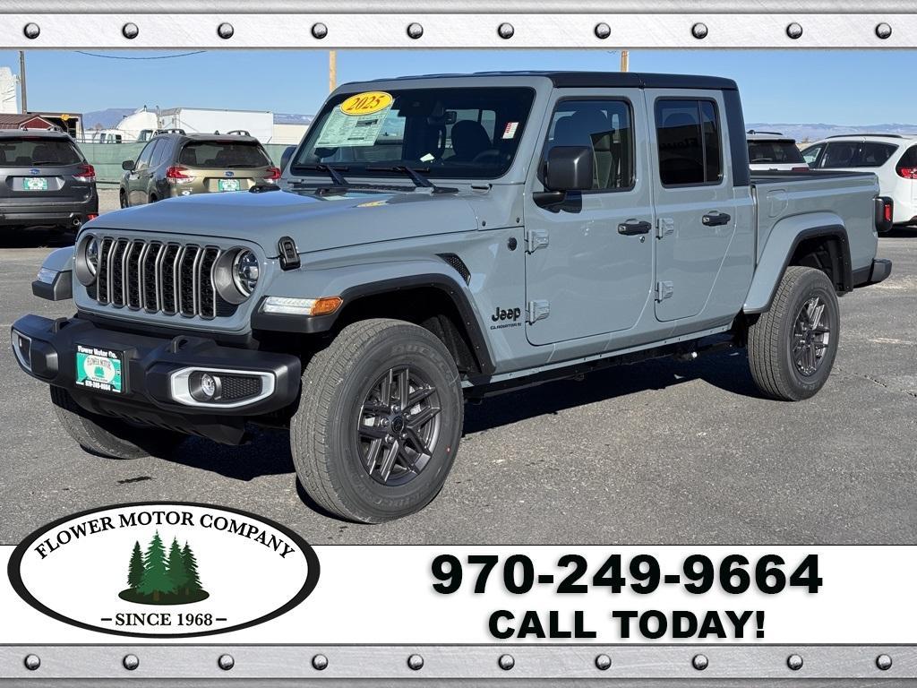 new 2025 Jeep Gladiator car, priced at $52,289