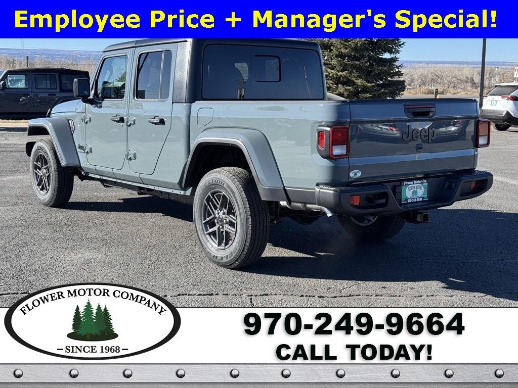 new 2025 Jeep Gladiator car, priced at $46,994