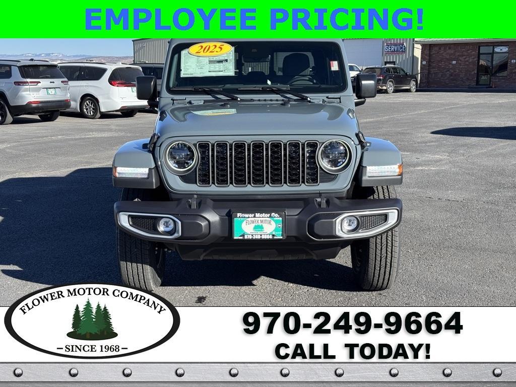new 2025 Jeep Gladiator car, priced at $49,494