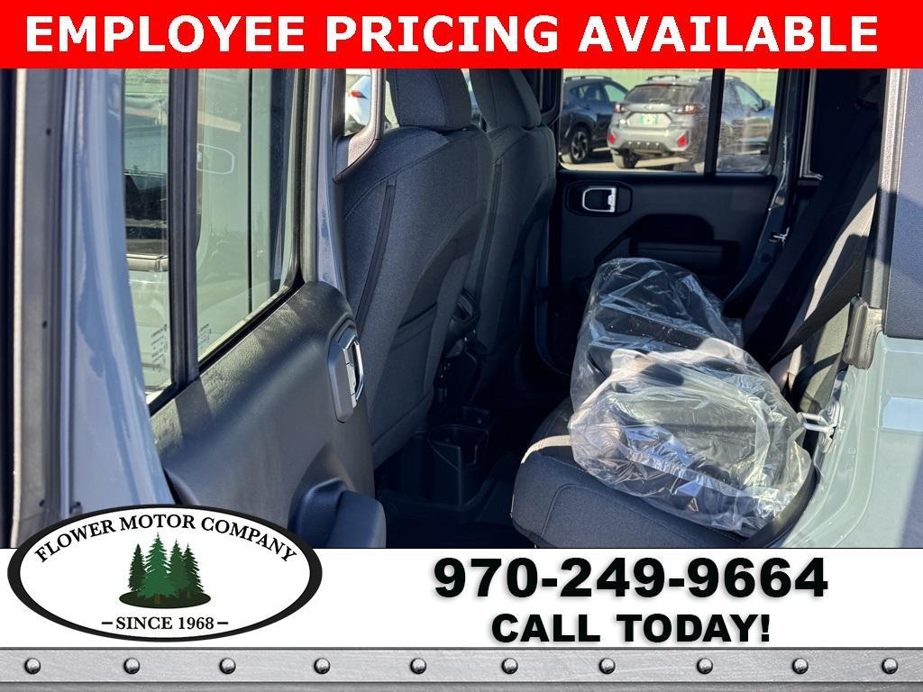 new 2025 Jeep Gladiator car, priced at $50,539