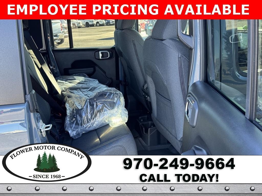 new 2025 Jeep Gladiator car, priced at $50,539