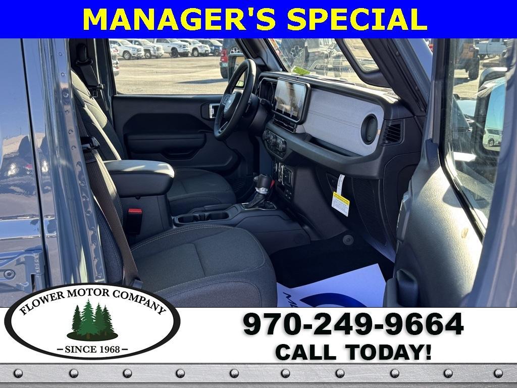 new 2025 Jeep Gladiator car, priced at $45,952