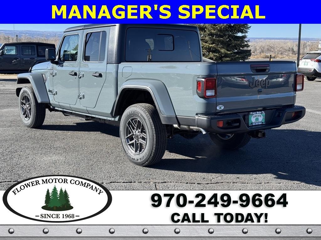 new 2025 Jeep Gladiator car, priced at $45,952