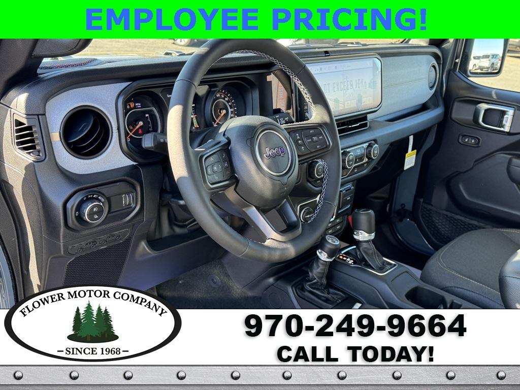 new 2025 Jeep Gladiator car, priced at $49,494